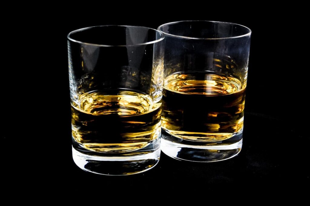 顔の脂肪吸引後にアルコールを飲んでいいのはいつ？