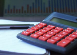 顔脂肪吸引の保証や再施術に関する規約を比較すると何がわかる？