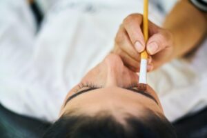 顔脂肪吸引の予約前準備で必要な物は？